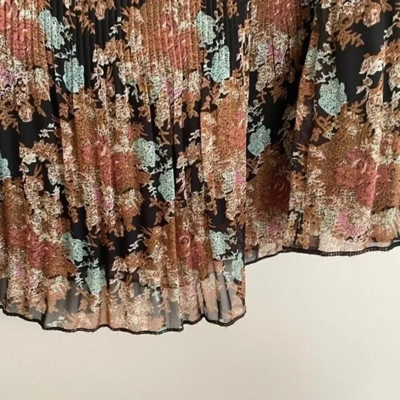 Buffalo David Bitton Brown Pleated Skirt - Picture 4 of 8